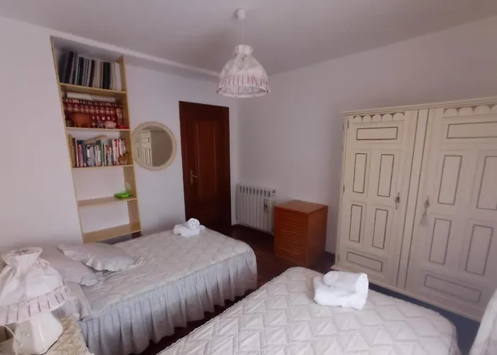 Principales hoteles en Casarejos