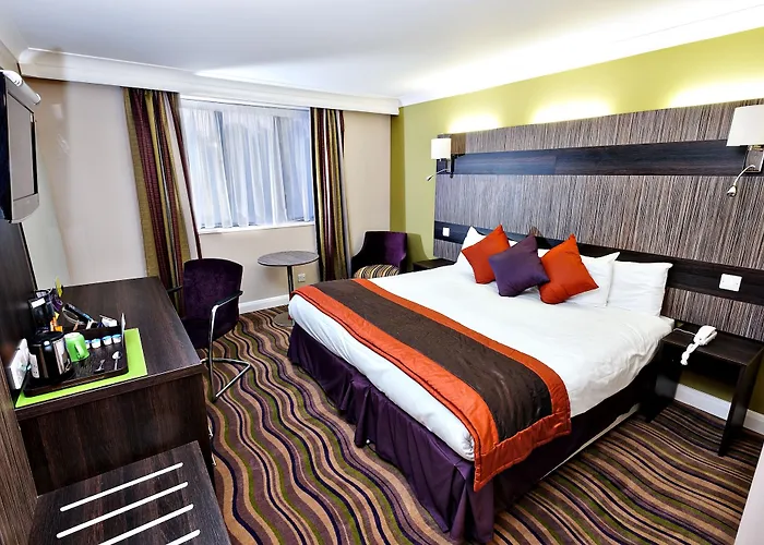 Discover the Best Hotels Near Loughborough for Your Perfect Stay