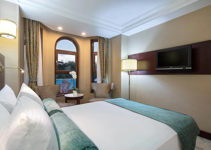 Top Istanbul Hotel Picks