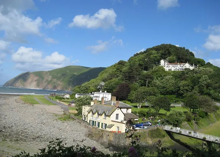 Explore Our Curated Selection of Premier Lynton Hotels for Your Next Getaway