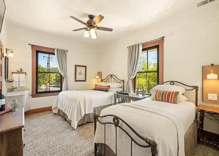 Top Sonoma CA Hotels for an Unforgettable Getaway