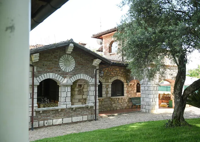 Incantevole Hotel Villa del Cardinale a Norma