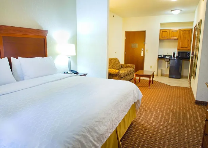 Top Hotels Close to Lexington KY Convention Center