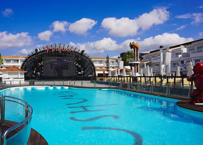 Trabajar en los mejores hoteles de Ibiza