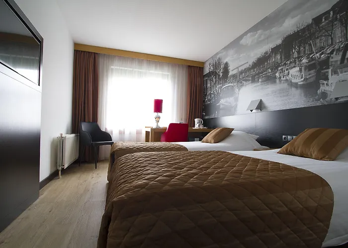 Top Hotels in Brielle, Nederland