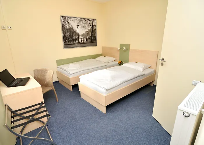 Top Hotels In Weeze Für Parookaville