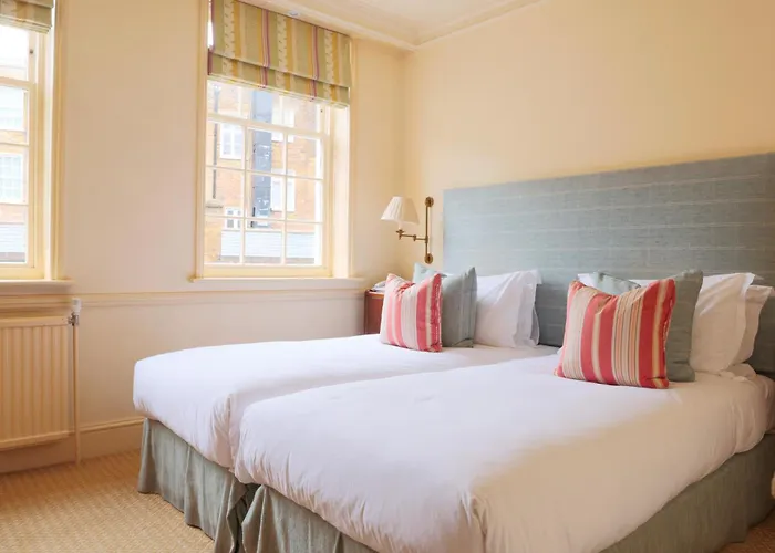 Discover the Best Hotels on Harley Street London for a Perfect Stay