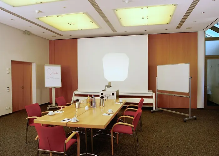 Tolle Parkmöglichkeiten beim Residenz Hotel Detmold