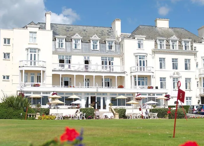 Unveiling the Top Hotels in Sidmouth with Breathtaking Sea Views