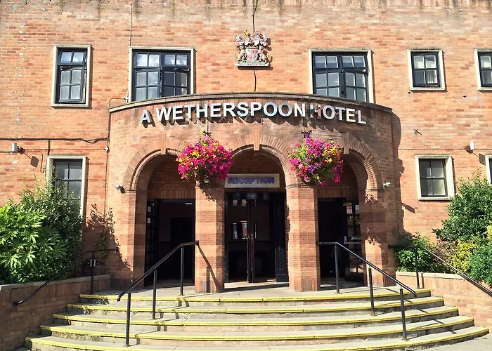 Discover the Best Hotels in Bolton Town Centre for a Memorable Stay