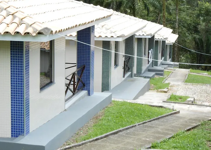 Melhores hotéis baratos em Valença RJ